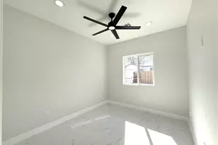 2031 Rio Grande Rd, Bullhead City, AZ 86442 - Photo 17