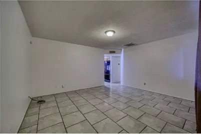 2740 Karen Avenue, Kingman, AZ 86401 - Photo 7