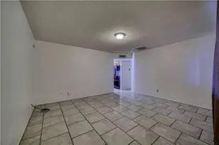 2740 Karen Ave, Kingman, AZ 86401 - Photo 7