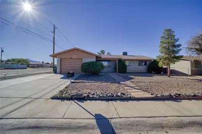 2740 Karen Avenue, Kingman, AZ 86401 - Photo 1