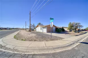 2740 Karen Ave, Kingman, AZ 86401 - Photo 49