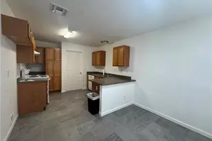 3442 Sunriver Rd, Bullhead City, AZ 86429 - Photo 3