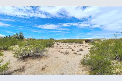 90 E Kolb Drive, Meadview, AZ 86444 - Photo 13