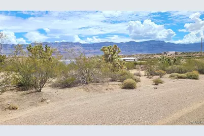 765 E Bishop Drive, Meadview, AZ 86444 - Photo 5