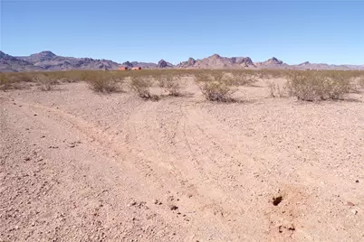 3417 S Opal Road, Golden Valley, AZ 86413 - Photo 13