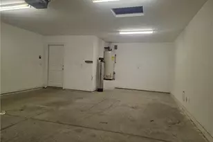 1041 Citrus St, Bullhead City, AZ 86442 - Photo 11