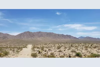 000 Bluepoint Drive, Meadview, AZ 86444 - Photo 3