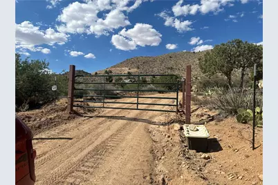 10849 E Pine Valley Drive, Hackberry, AZ 86411 - Photo 9