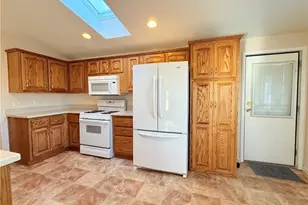 2350 Adobe Road, Bullhead City, AZ 86442 - Photo 11