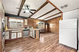 1694 Williams Dr, Bullhead City, AZ 86442 - Photo 9