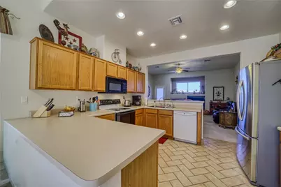 2299 Brookfield Drive, Bullhead City, AZ 86442 - Photo 17