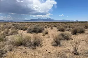 331-35-146 E Calle Sonoita Rd, Kingman, AZ 86409 - Photo 1