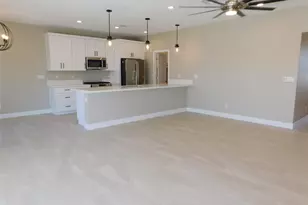 9855 S Kingman Dr, Mohave Valley, AZ 86440 - Photo 11