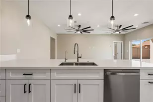 9855 S Kingman Dr, Mohave Valley, AZ 86440 - Photo 21