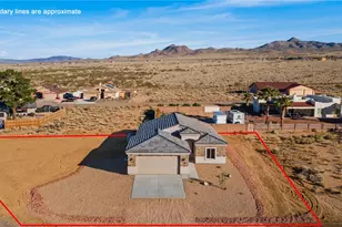 9648 N Prairie Dr, Kingman, AZ 86401 - Photo 1