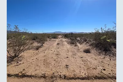 312-19-046 E Saguaro Boulevard, Kingman, AZ 86409 - Photo 9