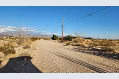 Lot 22 W Wilshire Road, Yucca, AZ 86438 - Photo 13