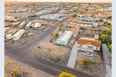 1368 Zircon Avenue, Bullhead City, AZ 86442 - Photo 33