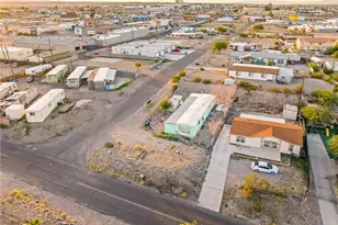 1368 Zircon Ave, Bullhead City, AZ 86442 - Photo 33