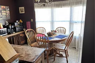 1368 Zircon Ave, Bullhead City, AZ 86442 - Photo 9