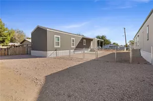 2810 E Snavely Ave, Kingman, AZ 86409 - Photo 1