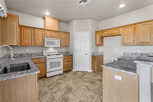 2049 Alan Ladd Dr, Kingman, AZ 86409 - Photo 5