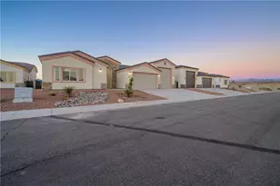 2339 Raven Ct, Bullhead City, AZ 86442 - Photo 5