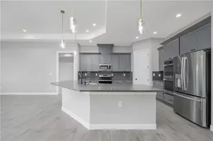 2339 Raven Ct, Bullhead City, AZ 86442 - Photo 11