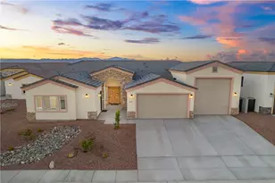 2339 Raven Ct, Bullhead City, AZ 86442 - Photo 1