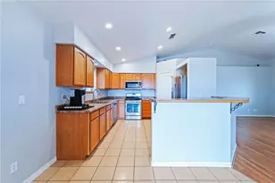 3605 N San Pedro Rd, Golden Valley, AZ 86413 - Photo 17