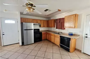 449 Sea Spray Dr, Bullhead City, AZ 86442 - Photo 3