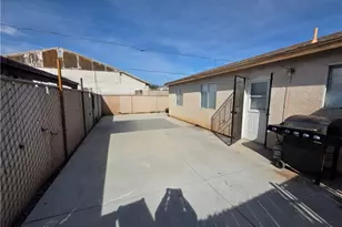 449 Sea Spray Dr, Bullhead City, AZ 86442 - Photo 17