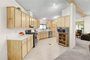 2960 Silver Creek Rd, Bullhead City, AZ 86442 - Photo 23