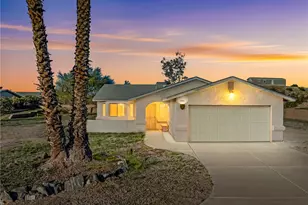 13485 Canyon Dr, Topock, AZ 86436 - Photo 9