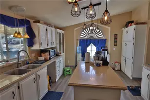 955 Church St, Bullhead City, AZ 86442 - Photo 9