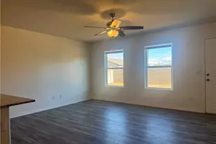 1624 Paige Dr, Bullhead City, AZ 86442 - Photo 5