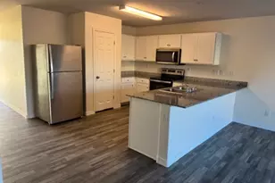 1624 Paige Dr, Bullhead City, AZ 86442 - Photo 7