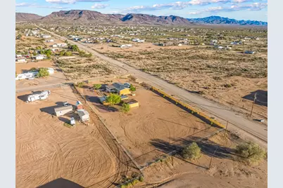 459 S Hano Road, Golden Valley, AZ 86413 - Photo 37