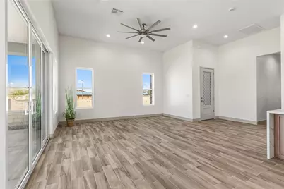 951 Athens Court, Bullhead City, AZ 86429 - Photo 13