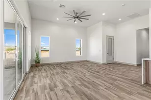 951 Athens Ct, Bullhead City, AZ 86429 - Photo 13