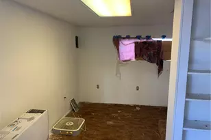 2105 White Sands Dr, Bullhead City, AZ 86442 - Photo 19