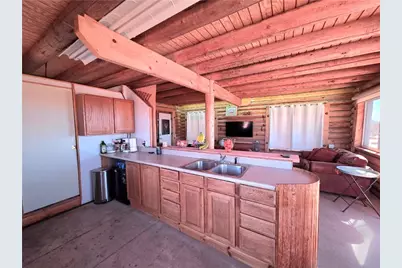 13505 S Alan Road, Yucca, AZ 86438 - Photo 7
