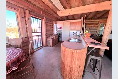 13505 S Alan Road, Yucca, AZ 86438 - Photo 9