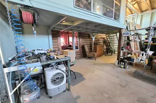 13505 S Alan Rd, Yucca, AZ 86438 - Photo 21