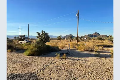 11328 S Kinard Road, Yucca, AZ 86438 - Photo 33