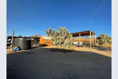 11328 S Kinard Road, Yucca, AZ 86438 - Photo 21