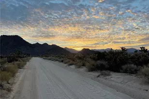 11328 S Kinard Rd, Yucca, AZ 86438 - Photo 39