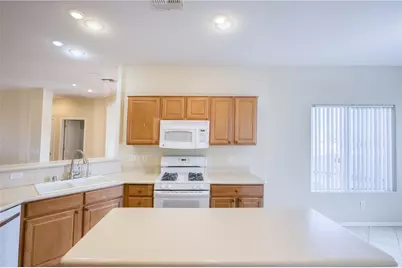 2316 Soaring Eagle Drive, Bullhead City, AZ 86442 - Photo 17