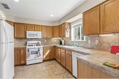 1775 E Desert Bloom Drive, Mohave Valley, AZ 86440 - Photo 9