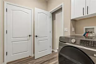 2412 Lupine Trail, Bullhead City, AZ 86442 - Photo 31